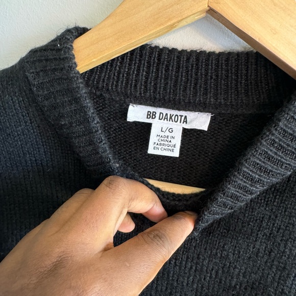 NWT BB Dakota mock neck puff sleeve large polyester sweater… - Picture 2 of 6